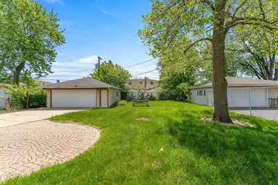 7907 W 74th Street, Bridgeview, IL 60455 - Photo 19