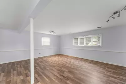 7907 W 74th Street, Bridgeview, IL 60455 - Photo 11