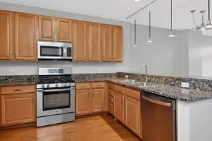 1600 S Prairie Ave, Chicago, IL 60616 - Photo 13
