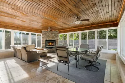 415 Maplewood Drive, Sycamore, IL 60178 - Photo 25