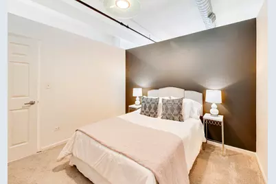 1907 N Milwaukee Avenue #306, Chicago, IL 60647 - Photo 15