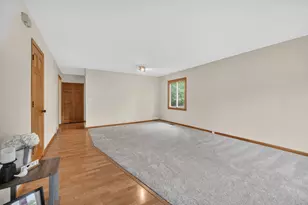 S075 Pleasant Hill Rd, Wheaton, IL 60187 - Photo 3