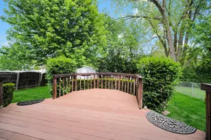S075 Pleasant Hill Rd, Wheaton, IL 60187 - Photo 23