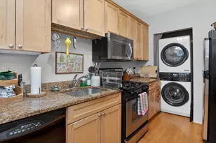 814 S Maple Ave, Oak Park, IL 60304 - Photo 5