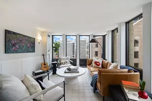 100 E Walton St, Chicago, IL 60611 - Photo 5