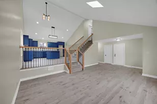214 Columbus Rd, Streator, IL 61364 - Photo 9