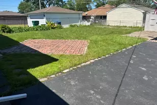 6314 W 85th St, Burbank, IL 60459 - Photo 13