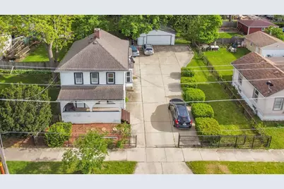 817 Front Street, Aurora, IL 60505 - Photo 3