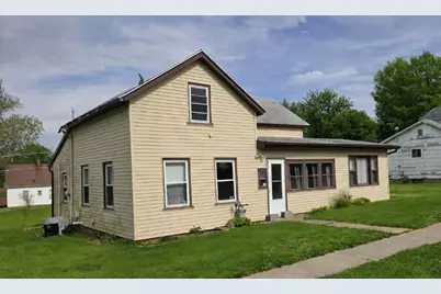 209 N Willis Street, Heyworth, IL 61745 - Photo 1