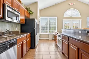 638 Handel Ln, Woodstock, IL 60098 - Photo 43