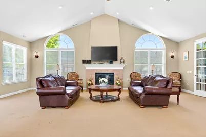 638 Handel Lane, Woodstock, IL 60098 - Photo 45