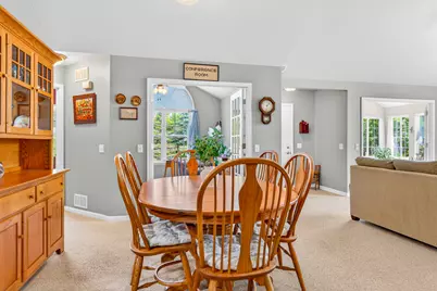 638 Handel Lane, Woodstock, IL 60098 - Photo 9