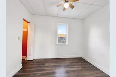 9046 S Brandon Avenue #3, Chicago, IL 60617 - Photo 7