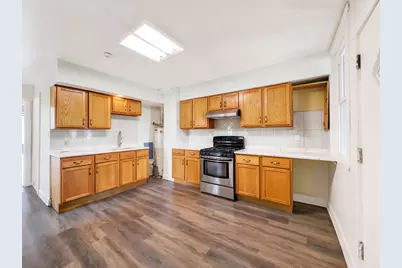9046 S Brandon Avenue #3, Chicago, IL 60617 - Photo 13