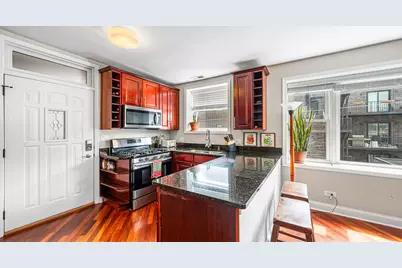 3215 N Francisco Avenue #2S, Chicago, IL 60618 - Photo 3