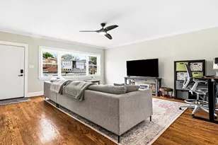 4127 N Richmond St, Chicago, IL 60618 - Photo 11
