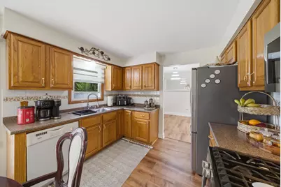5815 W 87th Place, Oak Lawn, IL 60453 - Photo 7