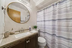 5815 W 87th Pl, Oak Lawn, IL 60453 - Photo 13