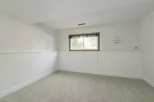 945 Nottingham Ln, Crystal Lake, IL 60014 - Photo 19