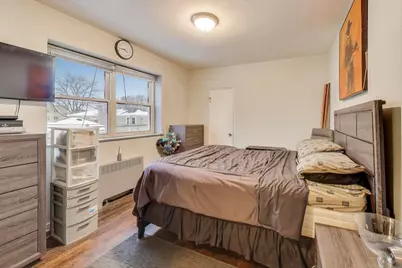 2641 W Fitch Avenue #2, Chicago, IL 60645 - Photo 11