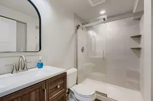 22888 W North Lakewood Ln W, Lake Zurich, IL 60047 - Photo 25
