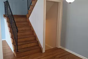 9207 S Kedzie Ave, Evergreen Park, IL 60805 - Photo 3