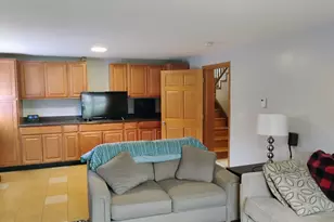 904 S Edward St, Mount Prospect, IL 60056 - Photo 11