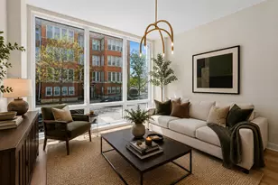 4717 S Ingleside Ave, Chicago, IL 60615 - Photo 3