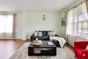 3091 Longcommon Pkwy, Elgin, IL 60124 - Photo 3