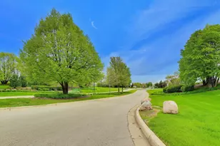 3091 Longcommon Pkwy, Elgin, IL 60124 - Photo 49