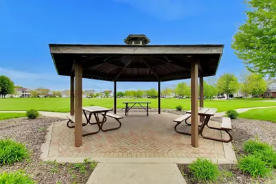 3091 Long Common Parkway, Elgin, IL 60124 - Photo 43