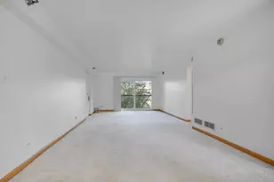 5960 Lake Bluff Dr, Tinley Park, IL 60477 - Photo 3