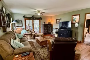 15555 McGirr Rd, Hinckley, IL 60520 - Photo 11