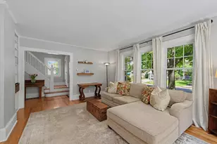1202 W Healey St, Champaign, IL 61821 - Photo 9