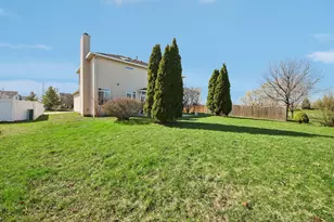 6 Kingsbrooke Ct, Bolingbrook, IL 60440 - Photo 29