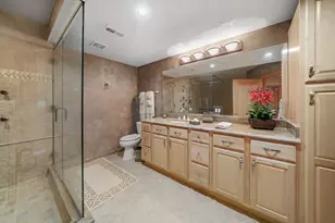 651 Anne Ln, Bolingbrook, IL 60440 - Photo 37