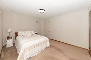 5841 Hoylake Dr, Rockford, IL 61107 - Photo 49