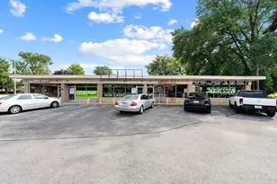 10341 SW Hwy, Chicago Ridge, IL 60415 - Photo 1