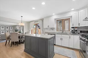 6729 W Ardmore Ave, Chicago, IL 60631 - Photo 7