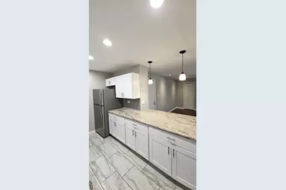10910 S Kilpatrick Avenue #3NW, Oak Lawn, IL 60453 - Photo 9