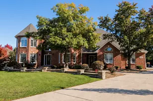 8110 W Basswood Rd, Orland Park, IL 60462 - Photo 1