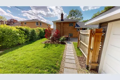 501 S School Street, Mount Prospect, IL 60056 - Photo 33