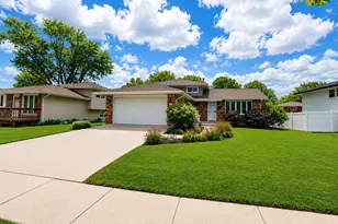 16755 Oleander Ave, Tinley Park, IL 60477 - Photo 1