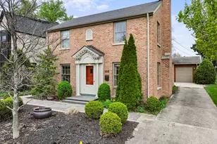 168 N Geneva Ave, Elmhurst, IL 60126 - Photo 1
