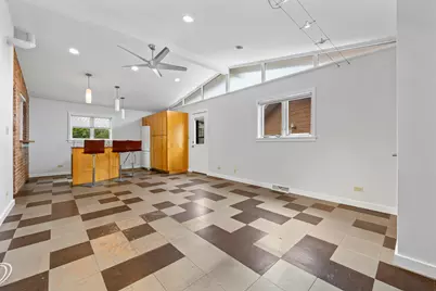 168 N Geneva Avenue, Elmhurst, IL 60126 - Photo 23