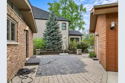 168 N Geneva Avenue, Elmhurst, IL 60126 - Photo 7