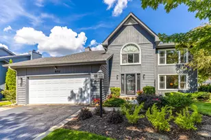 852 Horatio Blvd, Buffalo Grove, IL 60089 - Photo 1