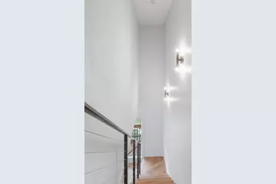 2810 Middle Road, Davenport, IA 52803 - Photo 23