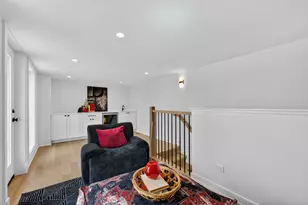 1347 W Grand Ave, Chicago, IL 60642 - Photo 25