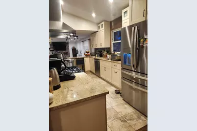 301 Oakbrook Court, Bartlett, IL 60103 - Photo 17